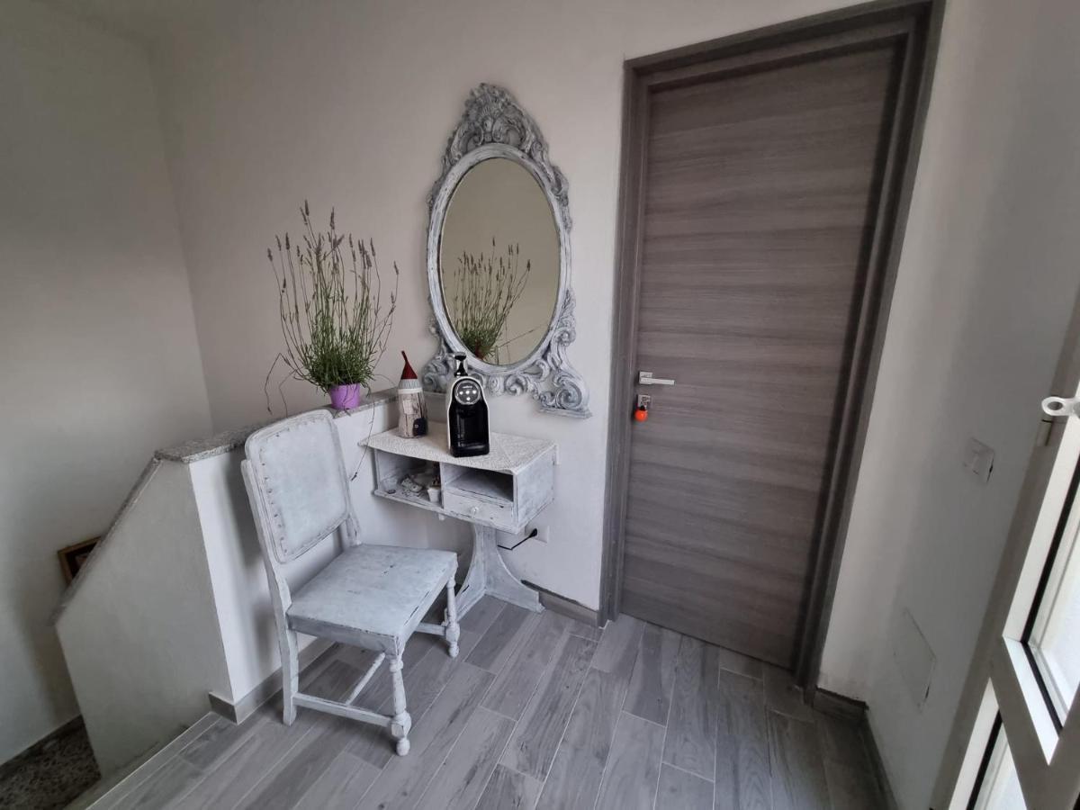 Suite Cornelia ซานตา เตเรซา กัลลูรา ภายนอก รูปภาพ